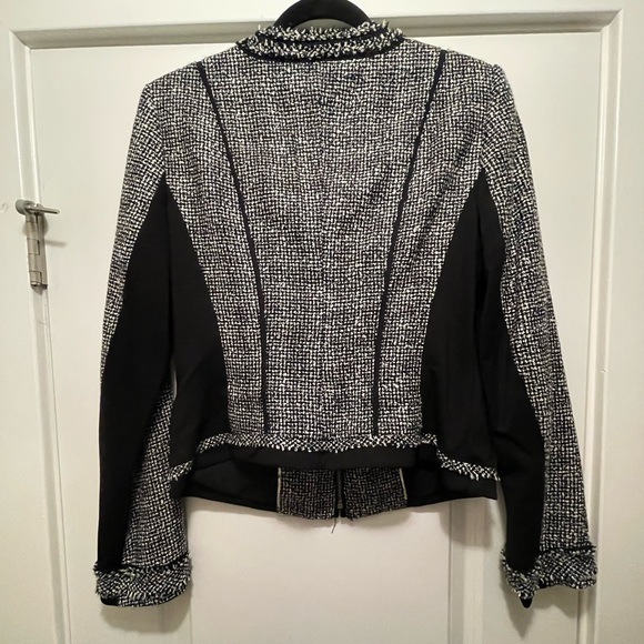 White House Black Market Tweed Blazer Women’s Size 10 - Picture 2 of 4